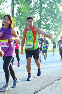 BIB: 11081
                            <button type="button" onclick="openModal(3807748)" class="btn btn-primary btn-sm float-right btn-popup" data-toggle="modal" data-target=".modal-high-quality">
                        <i class="fas fa-shopping-cart"></i> Add to Cart
                    </button>
                                            <button type="button" onclick="isThisMe(3807748, true)" class="btn btn-success btn-sm float-right btn-popup btn-isme hidden" data-toggle="tooltip" data-placement="bottom" title="นี่คือรูปของคุณใช่ไหม คลิกที่นี่เพื่อเอาเข้าอัลบั้ม">
                        <i class="fas fa-plus"></i> Add to album
                    </button>
                    <button type="button" onclick="isThisMe(3807748, false)" class="btn btn-warning btn-sm float-right btn-popup btn-isnotme hidden">
                        <i class="fas fa-ban"></i> Remove from album
                    </button>