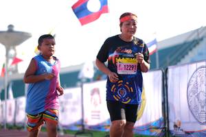 BIB: 12291
                            <button type="button" onclick="openModal(3615824)" class="btn btn-primary btn-sm float-right btn-popup" data-toggle="modal" data-target=".modal-high-quality">
                        <i class="fas fa-shopping-cart"></i> Add to Cart
                    </button>
                                            <button type="button" onclick="isThisMe(3615824, true)" class="btn btn-success btn-sm float-right btn-popup btn-isme hidden" data-toggle="tooltip" data-placement="bottom" title="นี่คือรูปของคุณใช่ไหม คลิกที่นี่เพื่อเอาเข้าอัลบั้ม">
                        <i class="fas fa-plus"></i> Add to album
                    </button>
                    <button type="button" onclick="isThisMe(3615824, false)" class="btn btn-warning btn-sm float-right btn-popup btn-isnotme hidden">
                        <i class="fas fa-ban"></i> Remove from album
                    </button>