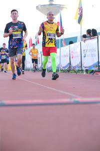 BIB: 11205
                            <button type="button" onclick="openModal(3591573)" class="btn btn-primary btn-sm float-right btn-popup" data-toggle="modal" data-target=".modal-high-quality">
                        <i class="fas fa-shopping-cart"></i> Add to Cart
                    </button>
                                            <button type="button" onclick="isThisMe(3591573, true)" class="btn btn-success btn-sm float-right btn-popup btn-isme hidden" data-toggle="tooltip" data-placement="bottom" title="นี่คือรูปของคุณใช่ไหม คลิกที่นี่เพื่อเอาเข้าอัลบั้ม">
                        <i class="fas fa-plus"></i> Add to album
                    </button>
                    <button type="button" onclick="isThisMe(3591573, false)" class="btn btn-warning btn-sm float-right btn-popup btn-isnotme hidden">
                        <i class="fas fa-ban"></i> Remove from album
                    </button>