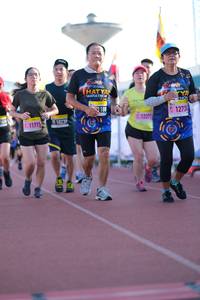 BIB: 1273, 122, 10239
                            <button type="button" onclick="openModal(3611163)" class="btn btn-primary btn-sm float-right btn-popup" data-toggle="modal" data-target=".modal-high-quality">
                        <i class="fas fa-shopping-cart"></i> Add to Cart
                    </button>
                                            <button type="button" onclick="isThisMe(3611163, true)" class="btn btn-success btn-sm float-right btn-popup btn-isme hidden" data-toggle="tooltip" data-placement="bottom" title="นี่คือรูปของคุณใช่ไหม คลิกที่นี่เพื่อเอาเข้าอัลบั้ม">
                        <i class="fas fa-plus"></i> Add to album
                    </button>
                    <button type="button" onclick="isThisMe(3611163, false)" class="btn btn-warning btn-sm float-right btn-popup btn-isnotme hidden">
                        <i class="fas fa-ban"></i> Remove from album
                    </button>