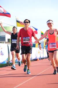 BIB: 20947, 20999, 22642, 
                            <button type="button" onclick="openModal(3630205)" class="btn btn-primary btn-sm float-right btn-popup" data-toggle="modal" data-target=".modal-high-quality">
                        <i class="fas fa-shopping-cart"></i> Add to Cart
                    </button>
                                            <button type="button" onclick="isThisMe(3630205, true)" class="btn btn-success btn-sm float-right btn-popup btn-isme hidden" data-toggle="tooltip" data-placement="bottom" title="นี่คือรูปของคุณใช่ไหม คลิกที่นี่เพื่อเอาเข้าอัลบั้ม">
                        <i class="fas fa-plus"></i> Add to album
                    </button>
                    <button type="button" onclick="isThisMe(3630205, false)" class="btn btn-warning btn-sm float-right btn-popup btn-isnotme hidden">
                        <i class="fas fa-ban"></i> Remove from album
                    </button>