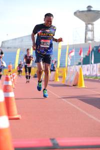 BIB: 40292
                            <button type="button" onclick="openModal(3615764)" class="btn btn-primary btn-sm float-right btn-popup" data-toggle="modal" data-target=".modal-high-quality">
                        <i class="fas fa-shopping-cart"></i> Add to Cart
                    </button>
                                            <button type="button" onclick="isThisMe(3615764, true)" class="btn btn-success btn-sm float-right btn-popup btn-isme hidden" data-toggle="tooltip" data-placement="bottom" title="นี่คือรูปของคุณใช่ไหม คลิกที่นี่เพื่อเอาเข้าอัลบั้ม">
                        <i class="fas fa-plus"></i> Add to album
                    </button>
                    <button type="button" onclick="isThisMe(3615764, false)" class="btn btn-warning btn-sm float-right btn-popup btn-isnotme hidden">
                        <i class="fas fa-ban"></i> Remove from album
                    </button>