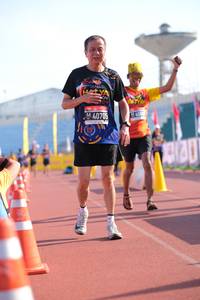 BIB: 40705
                            <button type="button" onclick="openModal(3621275)" class="btn btn-primary btn-sm float-right btn-popup" data-toggle="modal" data-target=".modal-high-quality">
                        <i class="fas fa-shopping-cart"></i> Add to Cart
                    </button>
                                            <button type="button" onclick="isThisMe(3621275, true)" class="btn btn-success btn-sm float-right btn-popup btn-isme hidden" data-toggle="tooltip" data-placement="bottom" title="นี่คือรูปของคุณใช่ไหม คลิกที่นี่เพื่อเอาเข้าอัลบั้ม">
                        <i class="fas fa-plus"></i> Add to album
                    </button>
                    <button type="button" onclick="isThisMe(3621275, false)" class="btn btn-warning btn-sm float-right btn-popup btn-isnotme hidden">
                        <i class="fas fa-ban"></i> Remove from album
                    </button>