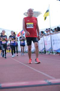 BIB: 11431
                            <button type="button" onclick="openModal(3600733)" class="btn btn-primary btn-sm float-right btn-popup" data-toggle="modal" data-target=".modal-high-quality">
                        <i class="fas fa-shopping-cart"></i> Add to Cart
                    </button>
                                            <button type="button" onclick="isThisMe(3600733, true)" class="btn btn-success btn-sm float-right btn-popup btn-isme hidden" data-toggle="tooltip" data-placement="bottom" title="นี่คือรูปของคุณใช่ไหม คลิกที่นี่เพื่อเอาเข้าอัลบั้ม">
                        <i class="fas fa-plus"></i> Add to album
                    </button>
                    <button type="button" onclick="isThisMe(3600733, false)" class="btn btn-warning btn-sm float-right btn-popup btn-isnotme hidden">
                        <i class="fas fa-ban"></i> Remove from album
                    </button>