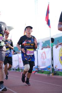 BIB: 201, 12600
                            <button type="button" onclick="openModal(3611532)" class="btn btn-primary btn-sm float-right btn-popup" data-toggle="modal" data-target=".modal-high-quality">
                        <i class="fas fa-shopping-cart"></i> Add to Cart
                    </button>
                                            <button type="button" onclick="isThisMe(3611532, true)" class="btn btn-success btn-sm float-right btn-popup btn-isme hidden" data-toggle="tooltip" data-placement="bottom" title="นี่คือรูปของคุณใช่ไหม คลิกที่นี่เพื่อเอาเข้าอัลบั้ม">
                        <i class="fas fa-plus"></i> Add to album
                    </button>
                    <button type="button" onclick="isThisMe(3611532, false)" class="btn btn-warning btn-sm float-right btn-popup btn-isnotme hidden">
                        <i class="fas fa-ban"></i> Remove from album
                    </button>