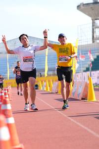 BIB: 40099, 40124
                            <button type="button" onclick="openModal(3622281)" class="btn btn-primary btn-sm float-right btn-popup" data-toggle="modal" data-target=".modal-high-quality">
                        <i class="fas fa-shopping-cart"></i> Add to Cart
                    </button>
                                            <button type="button" onclick="isThisMe(3622281, true)" class="btn btn-success btn-sm float-right btn-popup btn-isme hidden" data-toggle="tooltip" data-placement="bottom" title="นี่คือรูปของคุณใช่ไหม คลิกที่นี่เพื่อเอาเข้าอัลบั้ม">
                        <i class="fas fa-plus"></i> Add to album
                    </button>
                    <button type="button" onclick="isThisMe(3622281, false)" class="btn btn-warning btn-sm float-right btn-popup btn-isnotme hidden">
                        <i class="fas fa-ban"></i> Remove from album
                    </button>