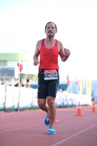 BIB: 4025
                            <button type="button" onclick="openModal(3600927)" class="btn btn-primary btn-sm float-right btn-popup" data-toggle="modal" data-target=".modal-high-quality">
                        <i class="fas fa-shopping-cart"></i> Add to Cart
                    </button>
                                            <button type="button" onclick="isThisMe(3600927, true)" class="btn btn-success btn-sm float-right btn-popup btn-isme hidden" data-toggle="tooltip" data-placement="bottom" title="นี่คือรูปของคุณใช่ไหม คลิกที่นี่เพื่อเอาเข้าอัลบั้ม">
                        <i class="fas fa-plus"></i> Add to album
                    </button>
                    <button type="button" onclick="isThisMe(3600927, false)" class="btn btn-warning btn-sm float-right btn-popup btn-isnotme hidden">
                        <i class="fas fa-ban"></i> Remove from album
                    </button>