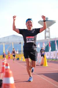 BIB: 40190
                            <button type="button" onclick="openModal(3622380)" class="btn btn-primary btn-sm float-right btn-popup" data-toggle="modal" data-target=".modal-high-quality">
                        <i class="fas fa-shopping-cart"></i> Add to Cart
                    </button>
                                            <button type="button" onclick="isThisMe(3622380, true)" class="btn btn-success btn-sm float-right btn-popup btn-isme hidden" data-toggle="tooltip" data-placement="bottom" title="นี่คือรูปของคุณใช่ไหม คลิกที่นี่เพื่อเอาเข้าอัลบั้ม">
                        <i class="fas fa-plus"></i> Add to album
                    </button>
                    <button type="button" onclick="isThisMe(3622380, false)" class="btn btn-warning btn-sm float-right btn-popup btn-isnotme hidden">
                        <i class="fas fa-ban"></i> Remove from album
                    </button>