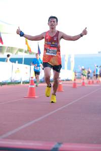 BIB: 40552
                            <button type="button" onclick="openModal(3601326)" class="btn btn-primary btn-sm float-right btn-popup" data-toggle="modal" data-target=".modal-high-quality">
                        <i class="fas fa-shopping-cart"></i> Add to Cart
                    </button>
                                            <button type="button" onclick="isThisMe(3601326, true)" class="btn btn-success btn-sm float-right btn-popup btn-isme hidden" data-toggle="tooltip" data-placement="bottom" title="นี่คือรูปของคุณใช่ไหม คลิกที่นี่เพื่อเอาเข้าอัลบั้ม">
                        <i class="fas fa-plus"></i> Add to album
                    </button>
                    <button type="button" onclick="isThisMe(3601326, false)" class="btn btn-warning btn-sm float-right btn-popup btn-isnotme hidden">
                        <i class="fas fa-ban"></i> Remove from album
                    </button>