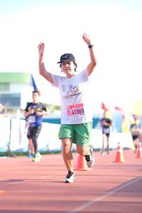 BIB: 41360
                            <button type="button" onclick="openModal(3611656)" class="btn btn-primary btn-sm float-right btn-popup" data-toggle="modal" data-target=".modal-high-quality">
                        <i class="fas fa-shopping-cart"></i> Add to Cart
                    </button>
                                            <button type="button" onclick="isThisMe(3611656, true)" class="btn btn-success btn-sm float-right btn-popup btn-isme hidden" data-toggle="tooltip" data-placement="bottom" title="นี่คือรูปของคุณใช่ไหม คลิกที่นี่เพื่อเอาเข้าอัลบั้ม">
                        <i class="fas fa-plus"></i> Add to album
                    </button>
                    <button type="button" onclick="isThisMe(3611656, false)" class="btn btn-warning btn-sm float-right btn-popup btn-isnotme hidden">
                        <i class="fas fa-ban"></i> Remove from album
                    </button>