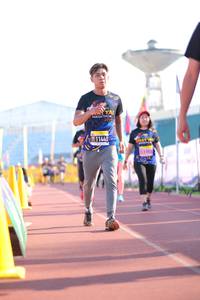 BIB: 11440
                            <button type="button" onclick="openModal(3615025)" class="btn btn-primary btn-sm float-right btn-popup" data-toggle="modal" data-target=".modal-high-quality">
                        <i class="fas fa-shopping-cart"></i> Add to Cart
                    </button>
                                            <button type="button" onclick="isThisMe(3615025, true)" class="btn btn-success btn-sm float-right btn-popup btn-isme hidden" data-toggle="tooltip" data-placement="bottom" title="นี่คือรูปของคุณใช่ไหม คลิกที่นี่เพื่อเอาเข้าอัลบั้ม">
                        <i class="fas fa-plus"></i> Add to album
                    </button>
                    <button type="button" onclick="isThisMe(3615025, false)" class="btn btn-warning btn-sm float-right btn-popup btn-isnotme hidden">
                        <i class="fas fa-ban"></i> Remove from album
                    </button>