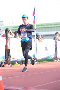 BIB: 22667
                            <button type="button" onclick="openModal(3604087)" class="btn btn-primary btn-sm float-right btn-popup" data-toggle="modal" data-target=".modal-high-quality">
                        <i class="fas fa-shopping-cart"></i> Add to Cart
                    </button>
                                            <button type="button" onclick="isThisMe(3604087, true)" class="btn btn-success btn-sm float-right btn-popup btn-isme hidden" data-toggle="tooltip" data-placement="bottom" title="นี่คือรูปของคุณใช่ไหม คลิกที่นี่เพื่อเอาเข้าอัลบั้ม">
                        <i class="fas fa-plus"></i> Add to album
                    </button>
                    <button type="button" onclick="isThisMe(3604087, false)" class="btn btn-warning btn-sm float-right btn-popup btn-isnotme hidden">
                        <i class="fas fa-ban"></i> Remove from album
                    </button>