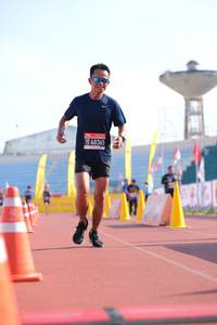 BIB: 40365
                            <button type="button" onclick="openModal(3629518)" class="btn btn-primary btn-sm float-right btn-popup" data-toggle="modal" data-target=".modal-high-quality">
                        <i class="fas fa-shopping-cart"></i> Add to Cart
                    </button>
                                            <button type="button" onclick="isThisMe(3629518, true)" class="btn btn-success btn-sm float-right btn-popup btn-isme hidden" data-toggle="tooltip" data-placement="bottom" title="นี่คือรูปของคุณใช่ไหม คลิกที่นี่เพื่อเอาเข้าอัลบั้ม">
                        <i class="fas fa-plus"></i> Add to album
                    </button>
                    <button type="button" onclick="isThisMe(3629518, false)" class="btn btn-warning btn-sm float-right btn-popup btn-isnotme hidden">
                        <i class="fas fa-ban"></i> Remove from album
                    </button>