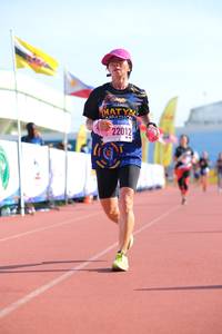 BIB: 220
                            <button type="button" onclick="openModal(3628276)" class="btn btn-primary btn-sm float-right btn-popup" data-toggle="modal" data-target=".modal-high-quality">
                        <i class="fas fa-shopping-cart"></i> Add to Cart
                    </button>
                                            <button type="button" onclick="isThisMe(3628276, true)" class="btn btn-success btn-sm float-right btn-popup btn-isme hidden" data-toggle="tooltip" data-placement="bottom" title="นี่คือรูปของคุณใช่ไหม คลิกที่นี่เพื่อเอาเข้าอัลบั้ม">
                        <i class="fas fa-plus"></i> Add to album
                    </button>
                    <button type="button" onclick="isThisMe(3628276, false)" class="btn btn-warning btn-sm float-right btn-popup btn-isnotme hidden">
                        <i class="fas fa-ban"></i> Remove from album
                    </button>