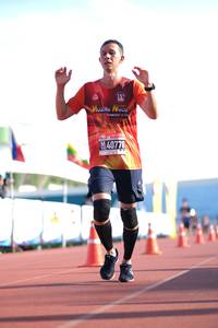 BIB: 40778
                            <button type="button" onclick="openModal(3613662)" class="btn btn-primary btn-sm float-right btn-popup" data-toggle="modal" data-target=".modal-high-quality">
                        <i class="fas fa-shopping-cart"></i> Add to Cart
                    </button>
                                            <button type="button" onclick="isThisMe(3613662, true)" class="btn btn-success btn-sm float-right btn-popup btn-isme hidden" data-toggle="tooltip" data-placement="bottom" title="นี่คือรูปของคุณใช่ไหม คลิกที่นี่เพื่อเอาเข้าอัลบั้ม">
                        <i class="fas fa-plus"></i> Add to album
                    </button>
                    <button type="button" onclick="isThisMe(3613662, false)" class="btn btn-warning btn-sm float-right btn-popup btn-isnotme hidden">
                        <i class="fas fa-ban"></i> Remove from album
                    </button>