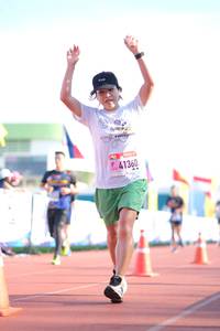 BIB: 41360
                            <button type="button" onclick="openModal(3611664)" class="btn btn-primary btn-sm float-right btn-popup" data-toggle="modal" data-target=".modal-high-quality">
                        <i class="fas fa-shopping-cart"></i> Add to Cart
                    </button>
                                            <button type="button" onclick="isThisMe(3611664, true)" class="btn btn-success btn-sm float-right btn-popup btn-isme hidden" data-toggle="tooltip" data-placement="bottom" title="นี่คือรูปของคุณใช่ไหม คลิกที่นี่เพื่อเอาเข้าอัลบั้ม">
                        <i class="fas fa-plus"></i> Add to album
                    </button>
                    <button type="button" onclick="isThisMe(3611664, false)" class="btn btn-warning btn-sm float-right btn-popup btn-isnotme hidden">
                        <i class="fas fa-ban"></i> Remove from album
                    </button>