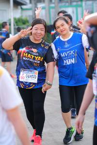 BIB: 201, 041049
                            <button type="button" onclick="openModal(3591129)" class="btn btn-primary btn-sm float-right btn-popup" data-toggle="modal" data-target=".modal-high-quality">
                        <i class="fas fa-shopping-cart"></i> Add to Cart
                    </button>
                                            <button type="button" onclick="isThisMe(3591129, true)" class="btn btn-success btn-sm float-right btn-popup btn-isme hidden" data-toggle="tooltip" data-placement="bottom" title="นี่คือรูปของคุณใช่ไหม คลิกที่นี่เพื่อเอาเข้าอัลบั้ม">
                        <i class="fas fa-plus"></i> Add to album
                    </button>
                    <button type="button" onclick="isThisMe(3591129, false)" class="btn btn-warning btn-sm float-right btn-popup btn-isnotme hidden">
                        <i class="fas fa-ban"></i> Remove from album
                    </button>