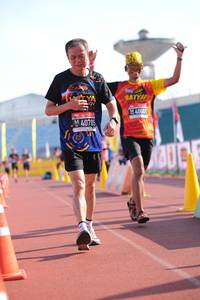 BIB: 40705
                            <button type="button" onclick="openModal(3621303)" class="btn btn-primary btn-sm float-right btn-popup" data-toggle="modal" data-target=".modal-high-quality">
                        <i class="fas fa-shopping-cart"></i> Add to Cart
                    </button>
                                            <button type="button" onclick="isThisMe(3621303, true)" class="btn btn-success btn-sm float-right btn-popup btn-isme hidden" data-toggle="tooltip" data-placement="bottom" title="นี่คือรูปของคุณใช่ไหม คลิกที่นี่เพื่อเอาเข้าอัลบั้ม">
                        <i class="fas fa-plus"></i> Add to album
                    </button>
                    <button type="button" onclick="isThisMe(3621303, false)" class="btn btn-warning btn-sm float-right btn-popup btn-isnotme hidden">
                        <i class="fas fa-ban"></i> Remove from album
                    </button>