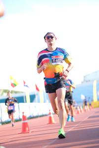 BIB: 4037
                            <button type="button" onclick="openModal(3613106)" class="btn btn-primary btn-sm float-right btn-popup" data-toggle="modal" data-target=".modal-high-quality">
                        <i class="fas fa-shopping-cart"></i> Add to Cart
                    </button>
                                            <button type="button" onclick="isThisMe(3613106, true)" class="btn btn-success btn-sm float-right btn-popup btn-isme hidden" data-toggle="tooltip" data-placement="bottom" title="นี่คือรูปของคุณใช่ไหม คลิกที่นี่เพื่อเอาเข้าอัลบั้ม">
                        <i class="fas fa-plus"></i> Add to album
                    </button>
                    <button type="button" onclick="isThisMe(3613106, false)" class="btn btn-warning btn-sm float-right btn-popup btn-isnotme hidden">
                        <i class="fas fa-ban"></i> Remove from album
                    </button>