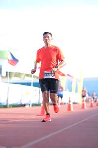 BIB: 4028
                            <button type="button" onclick="openModal(3608538)" class="btn btn-primary btn-sm float-right btn-popup" data-toggle="modal" data-target=".modal-high-quality">
                        <i class="fas fa-shopping-cart"></i> Add to Cart
                    </button>
                                            <button type="button" onclick="isThisMe(3608538, true)" class="btn btn-success btn-sm float-right btn-popup btn-isme hidden" data-toggle="tooltip" data-placement="bottom" title="นี่คือรูปของคุณใช่ไหม คลิกที่นี่เพื่อเอาเข้าอัลบั้ม">
                        <i class="fas fa-plus"></i> Add to album
                    </button>
                    <button type="button" onclick="isThisMe(3608538, false)" class="btn btn-warning btn-sm float-right btn-popup btn-isnotme hidden">
                        <i class="fas fa-ban"></i> Remove from album
                    </button>