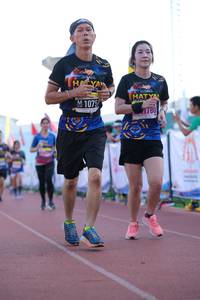 BIB: 1075, 1780
                            <button type="button" onclick="openModal(3597083)" class="btn btn-primary btn-sm float-right btn-popup" data-toggle="modal" data-target=".modal-high-quality">
                        <i class="fas fa-shopping-cart"></i> Add to Cart
                    </button>
                                            <button type="button" onclick="isThisMe(3597083, true)" class="btn btn-success btn-sm float-right btn-popup btn-isme hidden" data-toggle="tooltip" data-placement="bottom" title="นี่คือรูปของคุณใช่ไหม คลิกที่นี่เพื่อเอาเข้าอัลบั้ม">
                        <i class="fas fa-plus"></i> Add to album
                    </button>
                    <button type="button" onclick="isThisMe(3597083, false)" class="btn btn-warning btn-sm float-right btn-popup btn-isnotme hidden">
                        <i class="fas fa-ban"></i> Remove from album
                    </button>