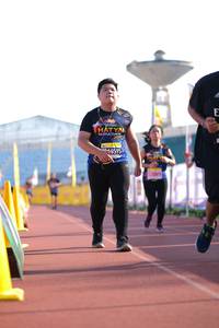 BIB: 595
                            <button type="button" onclick="openModal(3616115)" class="btn btn-primary btn-sm float-right btn-popup" data-toggle="modal" data-target=".modal-high-quality">
                        <i class="fas fa-shopping-cart"></i> Add to Cart
                    </button>
                                            <button type="button" onclick="isThisMe(3616115, true)" class="btn btn-success btn-sm float-right btn-popup btn-isme hidden" data-toggle="tooltip" data-placement="bottom" title="นี่คือรูปของคุณใช่ไหม คลิกที่นี่เพื่อเอาเข้าอัลบั้ม">
                        <i class="fas fa-plus"></i> Add to album
                    </button>
                    <button type="button" onclick="isThisMe(3616115, false)" class="btn btn-warning btn-sm float-right btn-popup btn-isnotme hidden">
                        <i class="fas fa-ban"></i> Remove from album
                    </button>