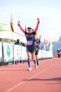 BIB: 22406
                            <button type="button" onclick="openModal(3621100)" class="btn btn-primary btn-sm float-right btn-popup" data-toggle="modal" data-target=".modal-high-quality">
                        <i class="fas fa-shopping-cart"></i> Add to Cart
                    </button>
                                            <button type="button" onclick="isThisMe(3621100, true)" class="btn btn-success btn-sm float-right btn-popup btn-isme hidden" data-toggle="tooltip" data-placement="bottom" title="นี่คือรูปของคุณใช่ไหม คลิกที่นี่เพื่อเอาเข้าอัลบั้ม">
                        <i class="fas fa-plus"></i> Add to album
                    </button>
                    <button type="button" onclick="isThisMe(3621100, false)" class="btn btn-warning btn-sm float-right btn-popup btn-isnotme hidden">
                        <i class="fas fa-ban"></i> Remove from album
                    </button>