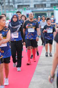 BIB: 041739, 041511
                            <button type="button" onclick="openModal(3590417)" class="btn btn-primary btn-sm float-right btn-popup" data-toggle="modal" data-target=".modal-high-quality">
                        <i class="fas fa-shopping-cart"></i> Add to Cart
                    </button>
                                            <button type="button" onclick="isThisMe(3590417, true)" class="btn btn-success btn-sm float-right btn-popup btn-isme hidden" data-toggle="tooltip" data-placement="bottom" title="นี่คือรูปของคุณใช่ไหม คลิกที่นี่เพื่อเอาเข้าอัลบั้ม">
                        <i class="fas fa-plus"></i> Add to album
                    </button>
                    <button type="button" onclick="isThisMe(3590417, false)" class="btn btn-warning btn-sm float-right btn-popup btn-isnotme hidden">
                        <i class="fas fa-ban"></i> Remove from album
                    </button>