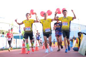 BIB: 
                            <button type="button" onclick="openModal(3603972)" class="btn btn-primary btn-sm float-right btn-popup" data-toggle="modal" data-target=".modal-high-quality">
                        <i class="fas fa-shopping-cart"></i> Add to Cart
                    </button>
                                            <button type="button" onclick="isThisMe(3603972, true)" class="btn btn-success btn-sm float-right btn-popup btn-isme hidden" data-toggle="tooltip" data-placement="bottom" title="นี่คือรูปของคุณใช่ไหม คลิกที่นี่เพื่อเอาเข้าอัลบั้ม">
                        <i class="fas fa-plus"></i> Add to album
                    </button>
                    <button type="button" onclick="isThisMe(3603972, false)" class="btn btn-warning btn-sm float-right btn-popup btn-isnotme hidden">
                        <i class="fas fa-ban"></i> Remove from album
                    </button>