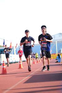 BIB: 40496
                            <button type="button" onclick="openModal(3615979)" class="btn btn-primary btn-sm float-right btn-popup" data-toggle="modal" data-target=".modal-high-quality">
                        <i class="fas fa-shopping-cart"></i> Add to Cart
                    </button>
                                            <button type="button" onclick="isThisMe(3615979, true)" class="btn btn-success btn-sm float-right btn-popup btn-isme hidden" data-toggle="tooltip" data-placement="bottom" title="นี่คือรูปของคุณใช่ไหม คลิกที่นี่เพื่อเอาเข้าอัลบั้ม">
                        <i class="fas fa-plus"></i> Add to album
                    </button>
                    <button type="button" onclick="isThisMe(3615979, false)" class="btn btn-warning btn-sm float-right btn-popup btn-isnotme hidden">
                        <i class="fas fa-ban"></i> Remove from album
                    </button>