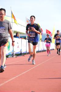 BIB: 0404, 20293
                            <button type="button" onclick="openModal(3627571)" class="btn btn-primary btn-sm float-right btn-popup" data-toggle="modal" data-target=".modal-high-quality">
                        <i class="fas fa-shopping-cart"></i> Add to Cart
                    </button>
                                            <button type="button" onclick="isThisMe(3627571, true)" class="btn btn-success btn-sm float-right btn-popup btn-isme hidden" data-toggle="tooltip" data-placement="bottom" title="นี่คือรูปของคุณใช่ไหม คลิกที่นี่เพื่อเอาเข้าอัลบั้ม">
                        <i class="fas fa-plus"></i> Add to album
                    </button>
                    <button type="button" onclick="isThisMe(3627571, false)" class="btn btn-warning btn-sm float-right btn-popup btn-isnotme hidden">
                        <i class="fas fa-ban"></i> Remove from album
                    </button>