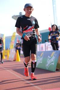 BIB: 440218, 
                            <button type="button" onclick="openModal(3620332)" class="btn btn-primary btn-sm float-right btn-popup" data-toggle="modal" data-target=".modal-high-quality">
                        <i class="fas fa-shopping-cart"></i> Add to Cart
                    </button>
                                            <button type="button" onclick="isThisMe(3620332, true)" class="btn btn-success btn-sm float-right btn-popup btn-isme hidden" data-toggle="tooltip" data-placement="bottom" title="นี่คือรูปของคุณใช่ไหม คลิกที่นี่เพื่อเอาเข้าอัลบั้ม">
                        <i class="fas fa-plus"></i> Add to album
                    </button>
                    <button type="button" onclick="isThisMe(3620332, false)" class="btn btn-warning btn-sm float-right btn-popup btn-isnotme hidden">
                        <i class="fas fa-ban"></i> Remove from album
                    </button>