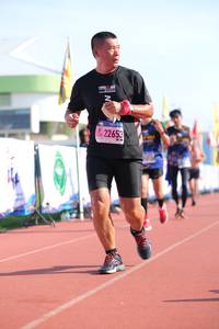 BIB: 22653
                            <button type="button" onclick="openModal(3621871)" class="btn btn-primary btn-sm float-right btn-popup" data-toggle="modal" data-target=".modal-high-quality">
                        <i class="fas fa-shopping-cart"></i> Add to Cart
                    </button>
                                            <button type="button" onclick="isThisMe(3621871, true)" class="btn btn-success btn-sm float-right btn-popup btn-isme hidden" data-toggle="tooltip" data-placement="bottom" title="นี่คือรูปของคุณใช่ไหม คลิกที่นี่เพื่อเอาเข้าอัลบั้ม">
                        <i class="fas fa-plus"></i> Add to album
                    </button>
                    <button type="button" onclick="isThisMe(3621871, false)" class="btn btn-warning btn-sm float-right btn-popup btn-isnotme hidden">
                        <i class="fas fa-ban"></i> Remove from album
                    </button>