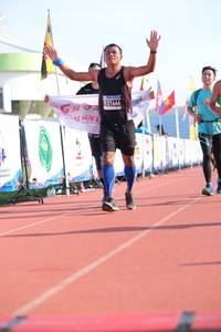 BIB: 21466
                            <button type="button" onclick="openModal(3622032)" class="btn btn-primary btn-sm float-right btn-popup" data-toggle="modal" data-target=".modal-high-quality">
                        <i class="fas fa-shopping-cart"></i> Add to Cart
                    </button>
                                            <button type="button" onclick="isThisMe(3622032, true)" class="btn btn-success btn-sm float-right btn-popup btn-isme hidden" data-toggle="tooltip" data-placement="bottom" title="นี่คือรูปของคุณใช่ไหม คลิกที่นี่เพื่อเอาเข้าอัลบั้ม">
                        <i class="fas fa-plus"></i> Add to album
                    </button>
                    <button type="button" onclick="isThisMe(3622032, false)" class="btn btn-warning btn-sm float-right btn-popup btn-isnotme hidden">
                        <i class="fas fa-ban"></i> Remove from album
                    </button>