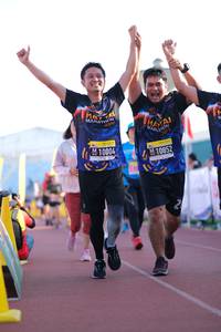 BIB: 10004
                            <button type="button" onclick="openModal(3611116)" class="btn btn-primary btn-sm float-right btn-popup" data-toggle="modal" data-target=".modal-high-quality">
                        <i class="fas fa-shopping-cart"></i> Add to Cart
                    </button>
                                            <button type="button" onclick="isThisMe(3611116, true)" class="btn btn-success btn-sm float-right btn-popup btn-isme hidden" data-toggle="tooltip" data-placement="bottom" title="นี่คือรูปของคุณใช่ไหม คลิกที่นี่เพื่อเอาเข้าอัลบั้ม">
                        <i class="fas fa-plus"></i> Add to album
                    </button>
                    <button type="button" onclick="isThisMe(3611116, false)" class="btn btn-warning btn-sm float-right btn-popup btn-isnotme hidden">
                        <i class="fas fa-ban"></i> Remove from album
                    </button>