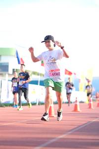 BIB: 41360
                            <button type="button" onclick="openModal(3611661)" class="btn btn-primary btn-sm float-right btn-popup" data-toggle="modal" data-target=".modal-high-quality">
                        <i class="fas fa-shopping-cart"></i> Add to Cart
                    </button>
                                            <button type="button" onclick="isThisMe(3611661, true)" class="btn btn-success btn-sm float-right btn-popup btn-isme hidden" data-toggle="tooltip" data-placement="bottom" title="นี่คือรูปของคุณใช่ไหม คลิกที่นี่เพื่อเอาเข้าอัลบั้ม">
                        <i class="fas fa-plus"></i> Add to album
                    </button>
                    <button type="button" onclick="isThisMe(3611661, false)" class="btn btn-warning btn-sm float-right btn-popup btn-isnotme hidden">
                        <i class="fas fa-ban"></i> Remove from album
                    </button>