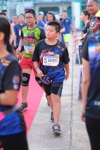 BIB: 041511
                            <button type="button" onclick="openModal(3590422)" class="btn btn-primary btn-sm float-right btn-popup" data-toggle="modal" data-target=".modal-high-quality">
                        <i class="fas fa-shopping-cart"></i> Add to Cart
                    </button>
                                            <button type="button" onclick="isThisMe(3590422, true)" class="btn btn-success btn-sm float-right btn-popup btn-isme hidden" data-toggle="tooltip" data-placement="bottom" title="นี่คือรูปของคุณใช่ไหม คลิกที่นี่เพื่อเอาเข้าอัลบั้ม">
                        <i class="fas fa-plus"></i> Add to album
                    </button>
                    <button type="button" onclick="isThisMe(3590422, false)" class="btn btn-warning btn-sm float-right btn-popup btn-isnotme hidden">
                        <i class="fas fa-ban"></i> Remove from album
                    </button>