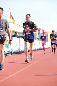 BIB: 20293
                            <button type="button" onclick="openModal(3627593)" class="btn btn-primary btn-sm float-right btn-popup" data-toggle="modal" data-target=".modal-high-quality">
                        <i class="fas fa-shopping-cart"></i> Add to Cart
                    </button>
                                            <button type="button" onclick="isThisMe(3627593, true)" class="btn btn-success btn-sm float-right btn-popup btn-isme hidden" data-toggle="tooltip" data-placement="bottom" title="นี่คือรูปของคุณใช่ไหม คลิกที่นี่เพื่อเอาเข้าอัลบั้ม">
                        <i class="fas fa-plus"></i> Add to album
                    </button>
                    <button type="button" onclick="isThisMe(3627593, false)" class="btn btn-warning btn-sm float-right btn-popup btn-isnotme hidden">
                        <i class="fas fa-ban"></i> Remove from album
                    </button>