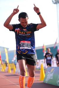 BIB: 201, 41122
                            <button type="button" onclick="openModal(3626098)" class="btn btn-primary btn-sm float-right btn-popup" data-toggle="modal" data-target=".modal-high-quality">
                        <i class="fas fa-shopping-cart"></i> Add to Cart
                    </button>
                                            <button type="button" onclick="isThisMe(3626098, true)" class="btn btn-success btn-sm float-right btn-popup btn-isme hidden" data-toggle="tooltip" data-placement="bottom" title="นี่คือรูปของคุณใช่ไหม คลิกที่นี่เพื่อเอาเข้าอัลบั้ม">
                        <i class="fas fa-plus"></i> Add to album
                    </button>
                    <button type="button" onclick="isThisMe(3626098, false)" class="btn btn-warning btn-sm float-right btn-popup btn-isnotme hidden">
                        <i class="fas fa-ban"></i> Remove from album
                    </button>