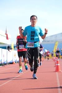 BIB: 21615, 
                            <button type="button" onclick="openModal(3631172)" class="btn btn-primary btn-sm float-right btn-popup" data-toggle="modal" data-target=".modal-high-quality">
                        <i class="fas fa-shopping-cart"></i> Add to Cart
                    </button>
                                            <button type="button" onclick="isThisMe(3631172, true)" class="btn btn-success btn-sm float-right btn-popup btn-isme hidden" data-toggle="tooltip" data-placement="bottom" title="นี่คือรูปของคุณใช่ไหม คลิกที่นี่เพื่อเอาเข้าอัลบั้ม">
                        <i class="fas fa-plus"></i> Add to album
                    </button>
                    <button type="button" onclick="isThisMe(3631172, false)" class="btn btn-warning btn-sm float-right btn-popup btn-isnotme hidden">
                        <i class="fas fa-ban"></i> Remove from album
                    </button>