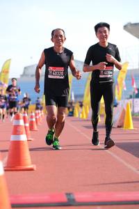 BIB: 40320, 40846
                            <button type="button" onclick="openModal(3628092)" class="btn btn-primary btn-sm float-right btn-popup" data-toggle="modal" data-target=".modal-high-quality">
                        <i class="fas fa-shopping-cart"></i> Add to Cart
                    </button>
                                            <button type="button" onclick="isThisMe(3628092, true)" class="btn btn-success btn-sm float-right btn-popup btn-isme hidden" data-toggle="tooltip" data-placement="bottom" title="นี่คือรูปของคุณใช่ไหม คลิกที่นี่เพื่อเอาเข้าอัลบั้ม">
                        <i class="fas fa-plus"></i> Add to album
                    </button>
                    <button type="button" onclick="isThisMe(3628092, false)" class="btn btn-warning btn-sm float-right btn-popup btn-isnotme hidden">
                        <i class="fas fa-ban"></i> Remove from album
                    </button>