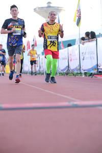 BIB: 11205, 1005
                            <button type="button" onclick="openModal(3591565)" class="btn btn-primary btn-sm float-right btn-popup" data-toggle="modal" data-target=".modal-high-quality">
                        <i class="fas fa-shopping-cart"></i> Add to Cart
                    </button>
                                            <button type="button" onclick="isThisMe(3591565, true)" class="btn btn-success btn-sm float-right btn-popup btn-isme hidden" data-toggle="tooltip" data-placement="bottom" title="นี่คือรูปของคุณใช่ไหม คลิกที่นี่เพื่อเอาเข้าอัลบั้ม">
                        <i class="fas fa-plus"></i> Add to album
                    </button>
                    <button type="button" onclick="isThisMe(3591565, false)" class="btn btn-warning btn-sm float-right btn-popup btn-isnotme hidden">
                        <i class="fas fa-ban"></i> Remove from album
                    </button>