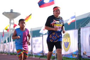 BIB: 291
                            <button type="button" onclick="openModal(3615873)" class="btn btn-primary btn-sm float-right btn-popup" data-toggle="modal" data-target=".modal-high-quality">
                        <i class="fas fa-shopping-cart"></i> Add to Cart
                    </button>
                                            <button type="button" onclick="isThisMe(3615873, true)" class="btn btn-success btn-sm float-right btn-popup btn-isme hidden" data-toggle="tooltip" data-placement="bottom" title="นี่คือรูปของคุณใช่ไหม คลิกที่นี่เพื่อเอาเข้าอัลบั้ม">
                        <i class="fas fa-plus"></i> Add to album
                    </button>
                    <button type="button" onclick="isThisMe(3615873, false)" class="btn btn-warning btn-sm float-right btn-popup btn-isnotme hidden">
                        <i class="fas fa-ban"></i> Remove from album
                    </button>