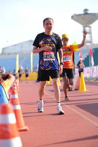 BIB: 40705
                            <button type="button" onclick="openModal(3621313)" class="btn btn-primary btn-sm float-right btn-popup" data-toggle="modal" data-target=".modal-high-quality">
                        <i class="fas fa-shopping-cart"></i> Add to Cart
                    </button>
                                            <button type="button" onclick="isThisMe(3621313, true)" class="btn btn-success btn-sm float-right btn-popup btn-isme hidden" data-toggle="tooltip" data-placement="bottom" title="นี่คือรูปของคุณใช่ไหม คลิกที่นี่เพื่อเอาเข้าอัลบั้ม">
                        <i class="fas fa-plus"></i> Add to album
                    </button>
                    <button type="button" onclick="isThisMe(3621313, false)" class="btn btn-warning btn-sm float-right btn-popup btn-isnotme hidden">
                        <i class="fas fa-ban"></i> Remove from album
                    </button>