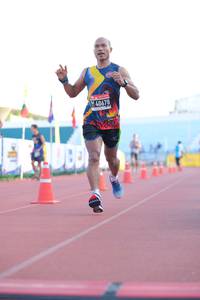 BIB: 40678
                            <button type="button" onclick="openModal(3591364)" class="btn btn-primary btn-sm float-right btn-popup" data-toggle="modal" data-target=".modal-high-quality">
                        <i class="fas fa-shopping-cart"></i> Add to Cart
                    </button>
                                            <button type="button" onclick="isThisMe(3591364, true)" class="btn btn-success btn-sm float-right btn-popup btn-isme hidden" data-toggle="tooltip" data-placement="bottom" title="นี่คือรูปของคุณใช่ไหม คลิกที่นี่เพื่อเอาเข้าอัลบั้ม">
                        <i class="fas fa-plus"></i> Add to album
                    </button>
                    <button type="button" onclick="isThisMe(3591364, false)" class="btn btn-warning btn-sm float-right btn-popup btn-isnotme hidden">
                        <i class="fas fa-ban"></i> Remove from album
                    </button>