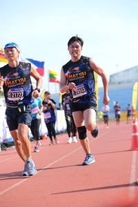 BIB: 21727, 0553
                            <button type="button" onclick="openModal(3630230)" class="btn btn-primary btn-sm float-right btn-popup" data-toggle="modal" data-target=".modal-high-quality">
                        <i class="fas fa-shopping-cart"></i> Add to Cart
                    </button>
                                            <button type="button" onclick="isThisMe(3630230, true)" class="btn btn-success btn-sm float-right btn-popup btn-isme hidden" data-toggle="tooltip" data-placement="bottom" title="นี่คือรูปของคุณใช่ไหม คลิกที่นี่เพื่อเอาเข้าอัลบั้ม">
                        <i class="fas fa-plus"></i> Add to album
                    </button>
                    <button type="button" onclick="isThisMe(3630230, false)" class="btn btn-warning btn-sm float-right btn-popup btn-isnotme hidden">
                        <i class="fas fa-ban"></i> Remove from album
                    </button>