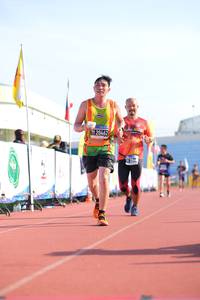 BIB: 20462
                            <button type="button" onclick="openModal(3620335)" class="btn btn-primary btn-sm float-right btn-popup" data-toggle="modal" data-target=".modal-high-quality">
                        <i class="fas fa-shopping-cart"></i> Add to Cart
                    </button>
                                            <button type="button" onclick="isThisMe(3620335, true)" class="btn btn-success btn-sm float-right btn-popup btn-isme hidden" data-toggle="tooltip" data-placement="bottom" title="นี่คือรูปของคุณใช่ไหม คลิกที่นี่เพื่อเอาเข้าอัลบั้ม">
                        <i class="fas fa-plus"></i> Add to album
                    </button>
                    <button type="button" onclick="isThisMe(3620335, false)" class="btn btn-warning btn-sm float-right btn-popup btn-isnotme hidden">
                        <i class="fas fa-ban"></i> Remove from album
                    </button>