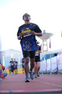 BIB: 11095
                            <button type="button" onclick="openModal(3594549)" class="btn btn-primary btn-sm float-right btn-popup" data-toggle="modal" data-target=".modal-high-quality">
                        <i class="fas fa-shopping-cart"></i> Add to Cart
                    </button>
                                            <button type="button" onclick="isThisMe(3594549, true)" class="btn btn-success btn-sm float-right btn-popup btn-isme hidden" data-toggle="tooltip" data-placement="bottom" title="นี่คือรูปของคุณใช่ไหม คลิกที่นี่เพื่อเอาเข้าอัลบั้ม">
                        <i class="fas fa-plus"></i> Add to album
                    </button>
                    <button type="button" onclick="isThisMe(3594549, false)" class="btn btn-warning btn-sm float-right btn-popup btn-isnotme hidden">
                        <i class="fas fa-ban"></i> Remove from album
                    </button>