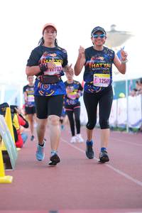 BIB: 702, 12569
                            <button type="button" onclick="openModal(3604704)" class="btn btn-primary btn-sm float-right btn-popup" data-toggle="modal" data-target=".modal-high-quality">
                        <i class="fas fa-shopping-cart"></i> Add to Cart
                    </button>
                                            <button type="button" onclick="isThisMe(3604704, true)" class="btn btn-success btn-sm float-right btn-popup btn-isme hidden" data-toggle="tooltip" data-placement="bottom" title="นี่คือรูปของคุณใช่ไหม คลิกที่นี่เพื่อเอาเข้าอัลบั้ม">
                        <i class="fas fa-plus"></i> Add to album
                    </button>
                    <button type="button" onclick="isThisMe(3604704, false)" class="btn btn-warning btn-sm float-right btn-popup btn-isnotme hidden">
                        <i class="fas fa-ban"></i> Remove from album
                    </button>