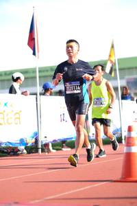 BIB: 20114, 20710, 
                            <button type="button" onclick="openModal(3614618)" class="btn btn-primary btn-sm float-right btn-popup" data-toggle="modal" data-target=".modal-high-quality">
                        <i class="fas fa-shopping-cart"></i> Add to Cart
                    </button>
                                            <button type="button" onclick="isThisMe(3614618, true)" class="btn btn-success btn-sm float-right btn-popup btn-isme hidden" data-toggle="tooltip" data-placement="bottom" title="นี่คือรูปของคุณใช่ไหม คลิกที่นี่เพื่อเอาเข้าอัลบั้ม">
                        <i class="fas fa-plus"></i> Add to album
                    </button>
                    <button type="button" onclick="isThisMe(3614618, false)" class="btn btn-warning btn-sm float-right btn-popup btn-isnotme hidden">
                        <i class="fas fa-ban"></i> Remove from album
                    </button>